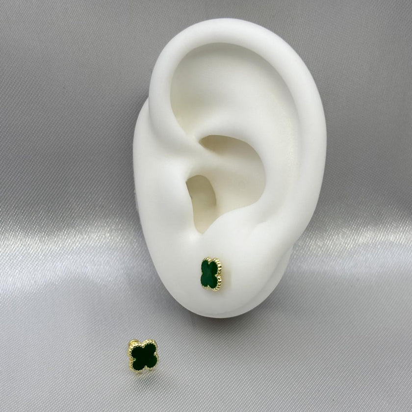 #B10219 - Broquel Trébol Tipo Van Cleef Esmaltado Oro 10K