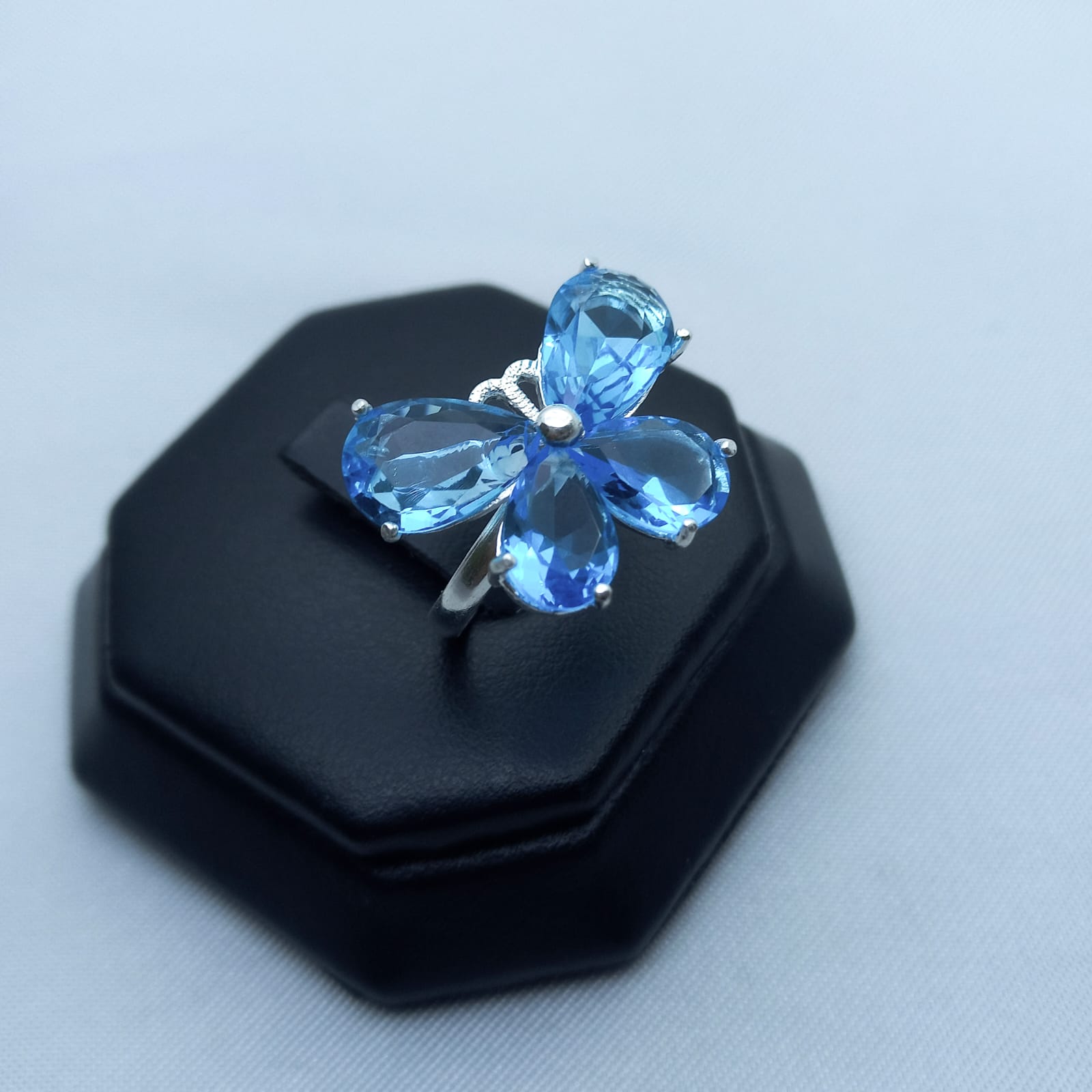 #AD203 - Anillo De Mariposa - ZC4.7