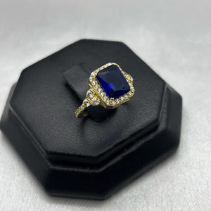 #AD10131 - Anillo Solitario Piedra Cuadrada Zirconia Oro 10K - J01/3.0