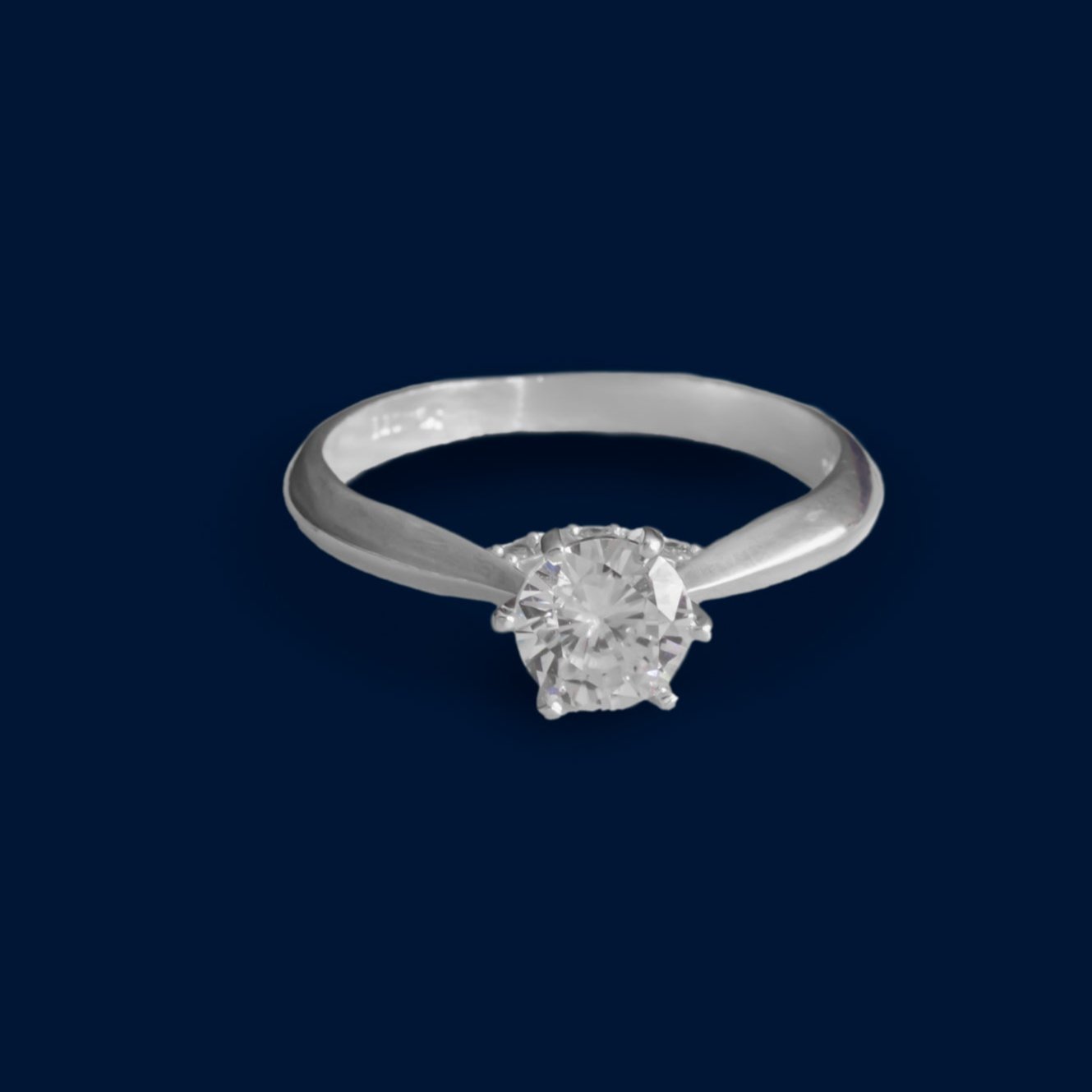 #AD128 - Anillo Solitario Con Piedra Zirconia De Plata - F2.3