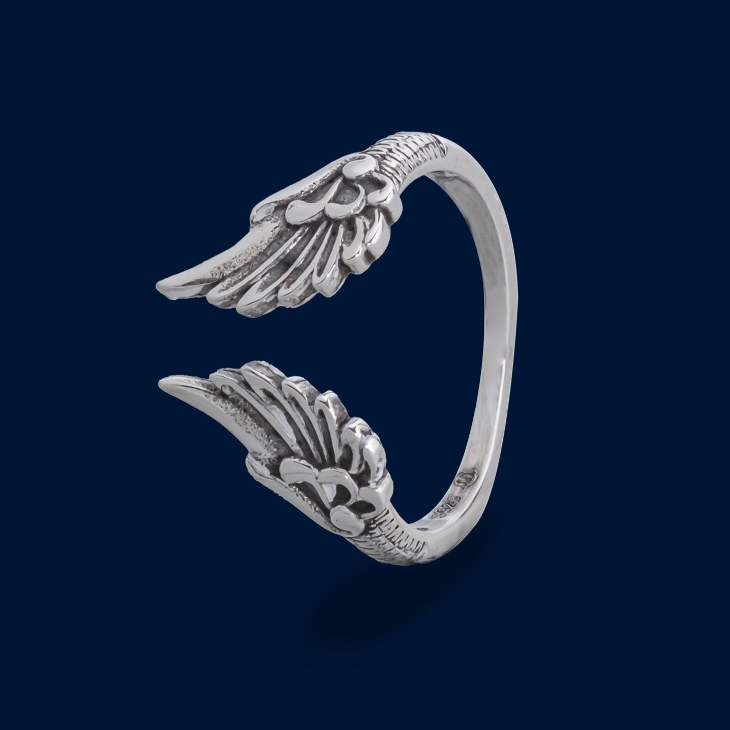 #AD186 - Anillo Con Alas - IC2.6