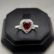 #AD195 - Anillo Corazón Central Piedra Zirconia Plata - B10/1.9