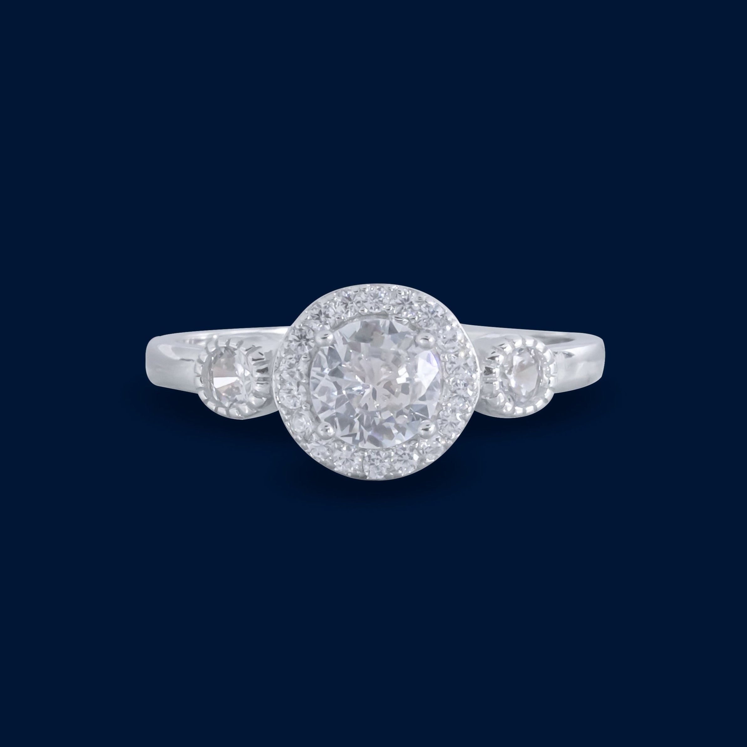 #AD224 - Anillo Solitario Triple Piedra Zirconia Circular Baño Rodio Plata - IP2.8