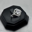 #AD249 - Anillo Rombo Con Piedra Zirconia Plata - F2.4