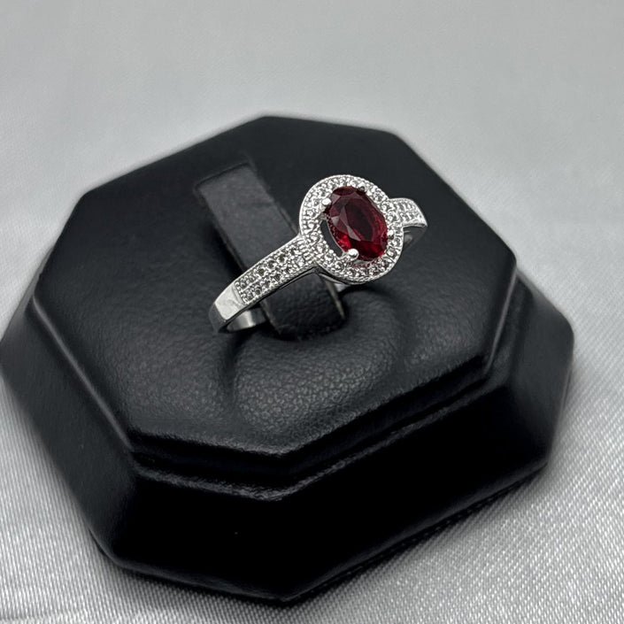 #AD253 - Anillo Con Piedra Zirconia Ovalada Plata - F2.4