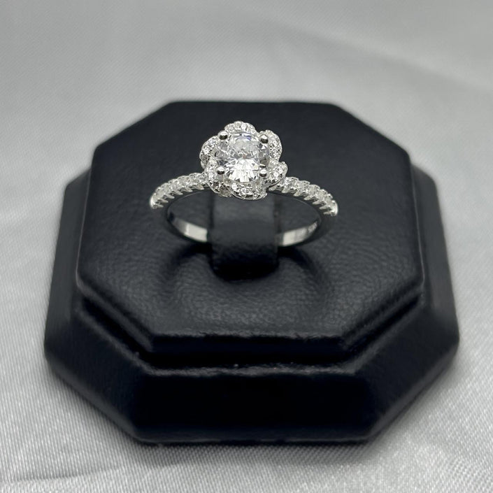 #AD297 - Anillo De Dama Roseta Plata - IC2.9