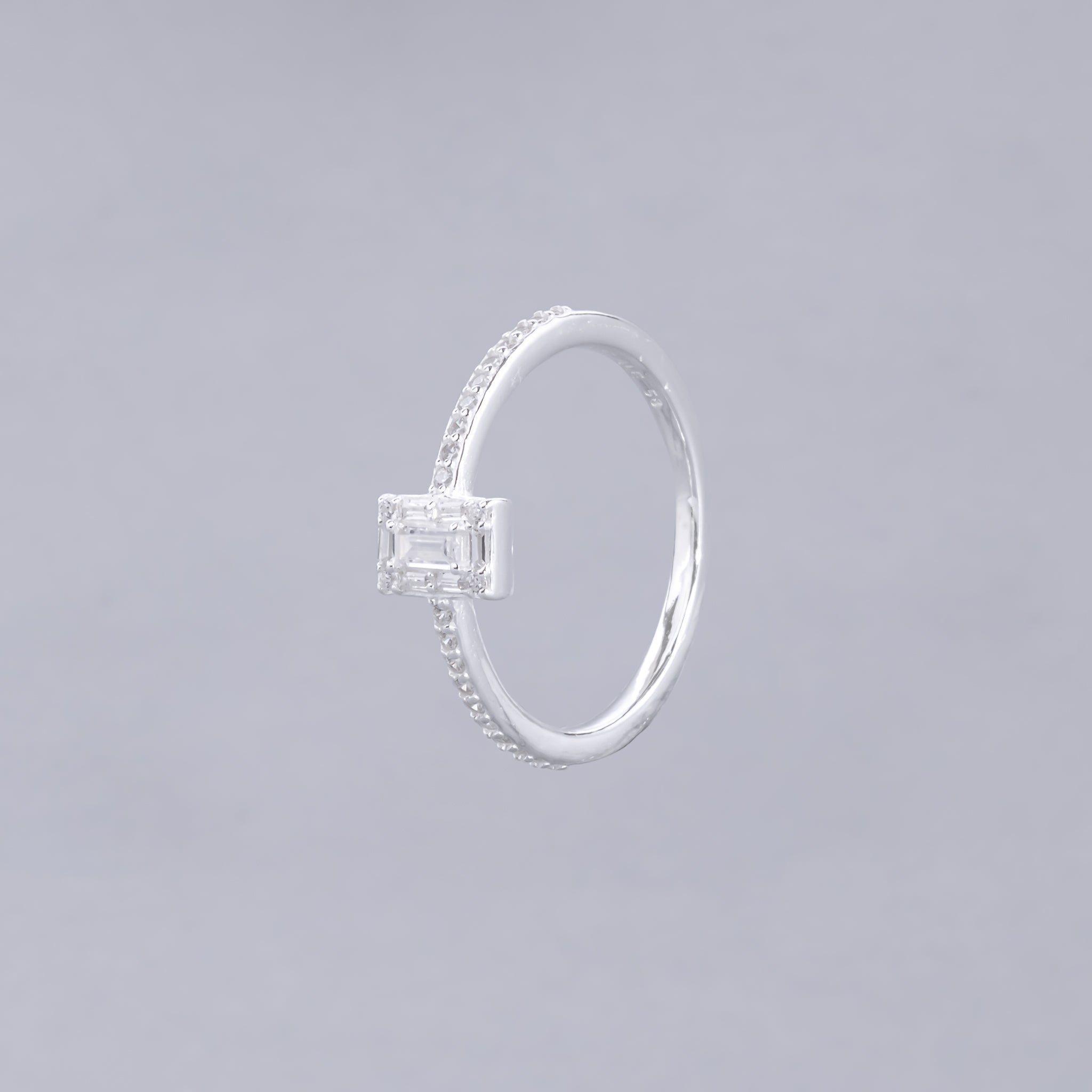 #AD421 - Anillo Solitario Rectangular De Plata - IC2.4