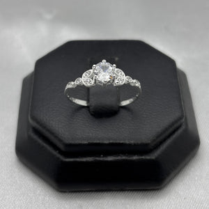 #AD457 - Anillo Solitario De Dama Con Bellas Zirconias Plata - B09/1.5