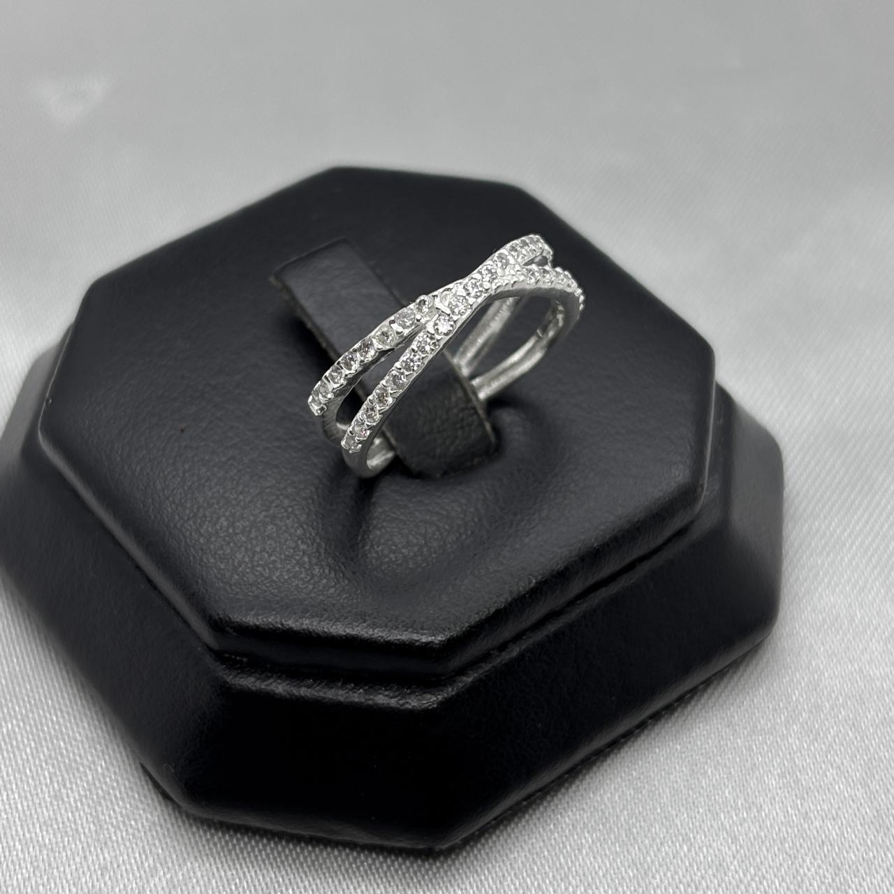 #AD458 - Anillo De Dama X Con Zirconia Plata - B09/2.3