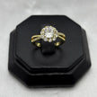 #AOL149 - Anillo Ajustable Flor Con Zironia Oro Laminado 18K