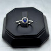 #ADX14109 - Anillo Solitario Con Diamante Natural Y Zafiro Oro Blanco 14K - TX295