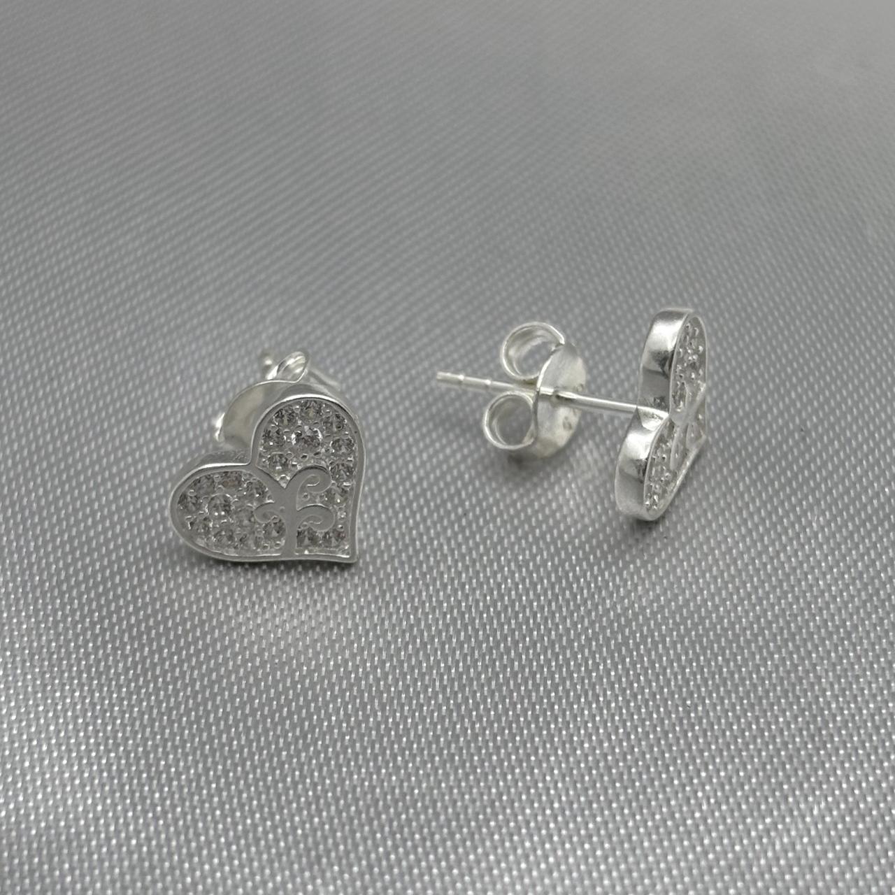 #BR180 - Broquel Corazón Con Piedra Zirconia Plata - LL1.7
