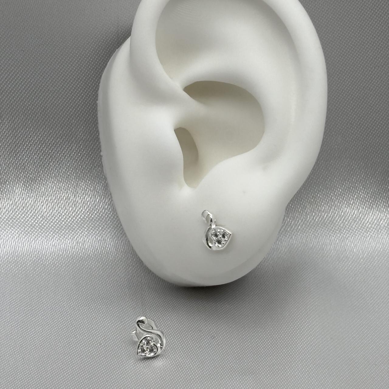 #BR307 - Broquel Cisne Piedra Zirconia Plata