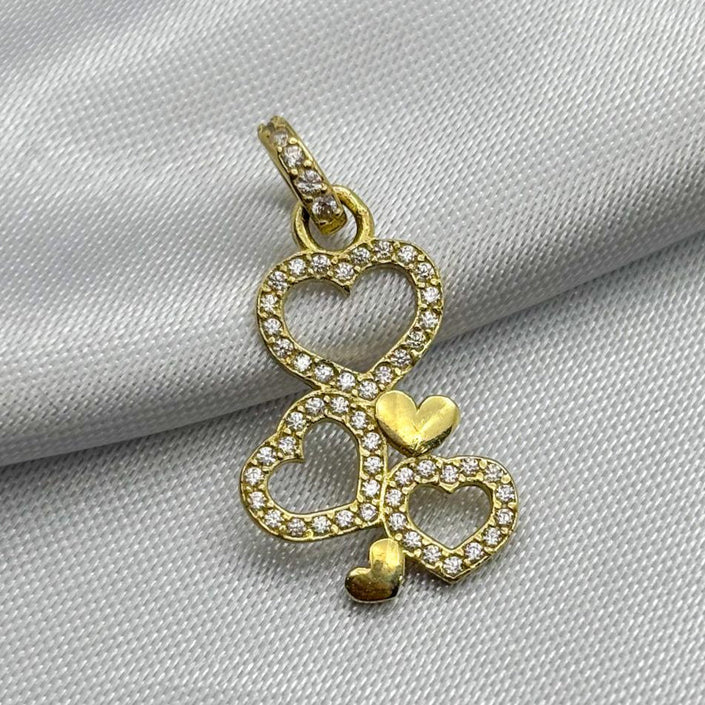 #D10233 - Dije Corazones Con Piedras De Zirconia Oro 10K - K01/1.4