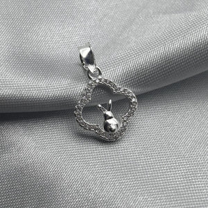 #D221 - Dije Trébol Tipo Van Cleef Con Conejito Y Piedra Zirconia Plata - LL1.1
