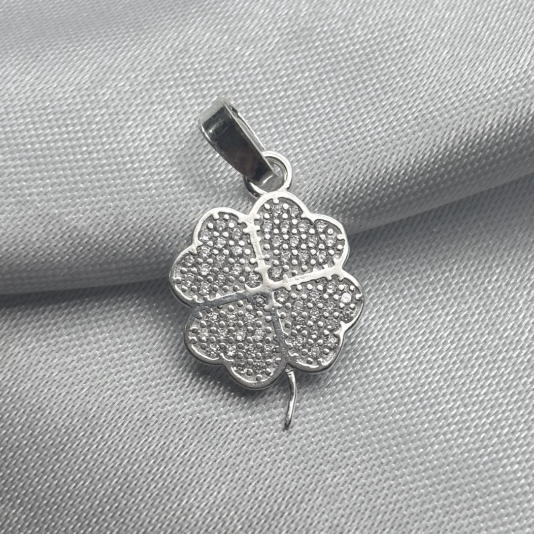 #D453 - Dije Trébol Piedra Zirconia Plata - LL1.1