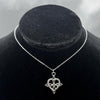 #G151 - Gargantilla Corazón Con Nudo De Bruja Y Piedra Zirconia Plata - F1.7