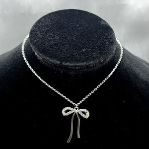 #G246 - Gargantilla Moño Con Piedra Zirconia Plata - IP2.9