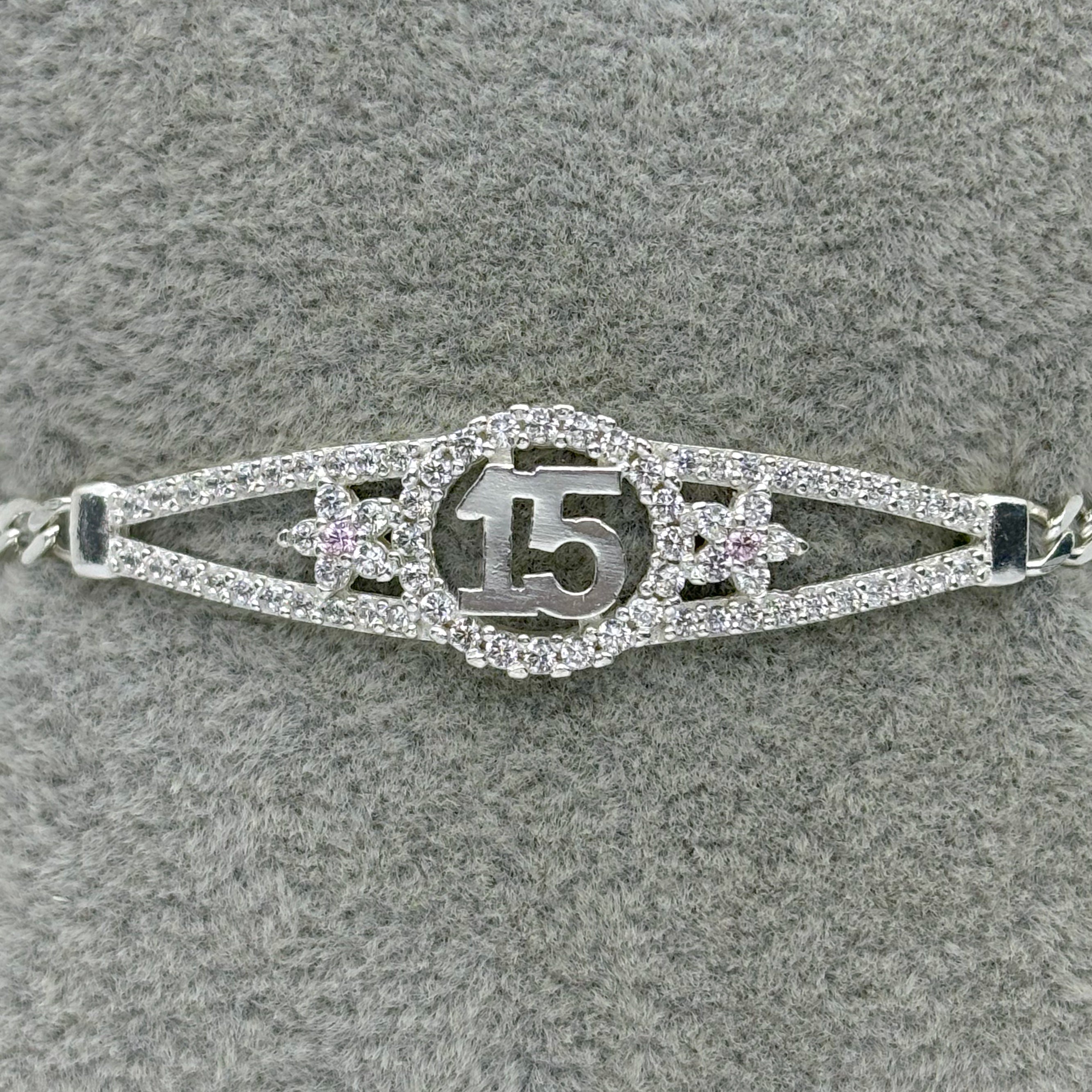 #PA247 - Pulsera De 15 Años / XV De Plata - F5.5