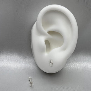 #BR137 - Broquel Cruz Piedra Zirconia Plata - E16