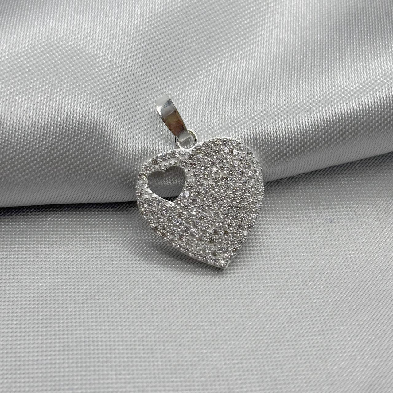 #D295 - Dije De Corazón Con Piedras Zirconias Plata - F1.6