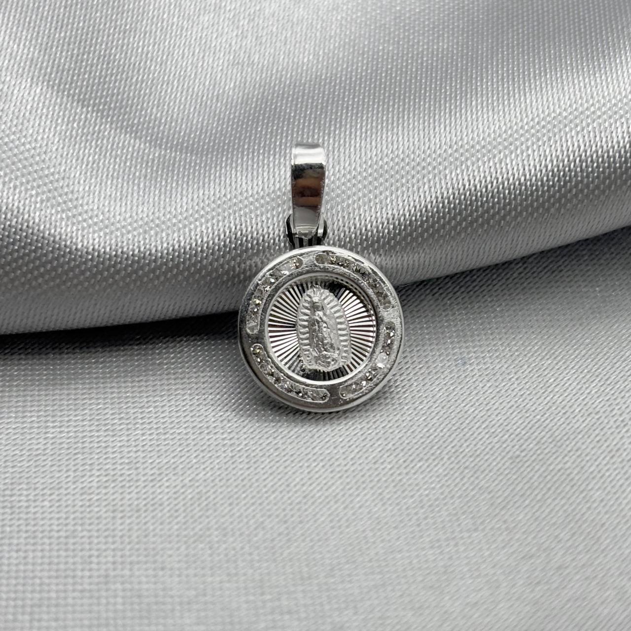 #D182 - Dije/Medalla Virgen De Guadalupe Con Piedra Zirconia Plata - LL2.5