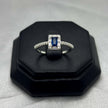 #AD133 - Anillo Solitario Piedra Zirconia Rectangular Plata - B12/1.9