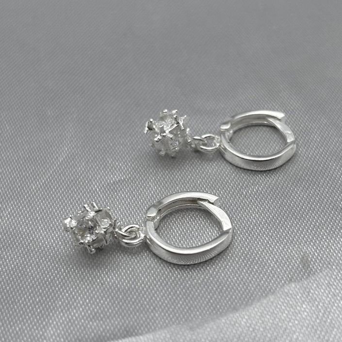 #H160 - Huggie Colgante Elegante Plata - F2.6