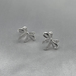 #BR101 - Broquel Moño Doble Lazo Con Zirconias Plata - IP1.7