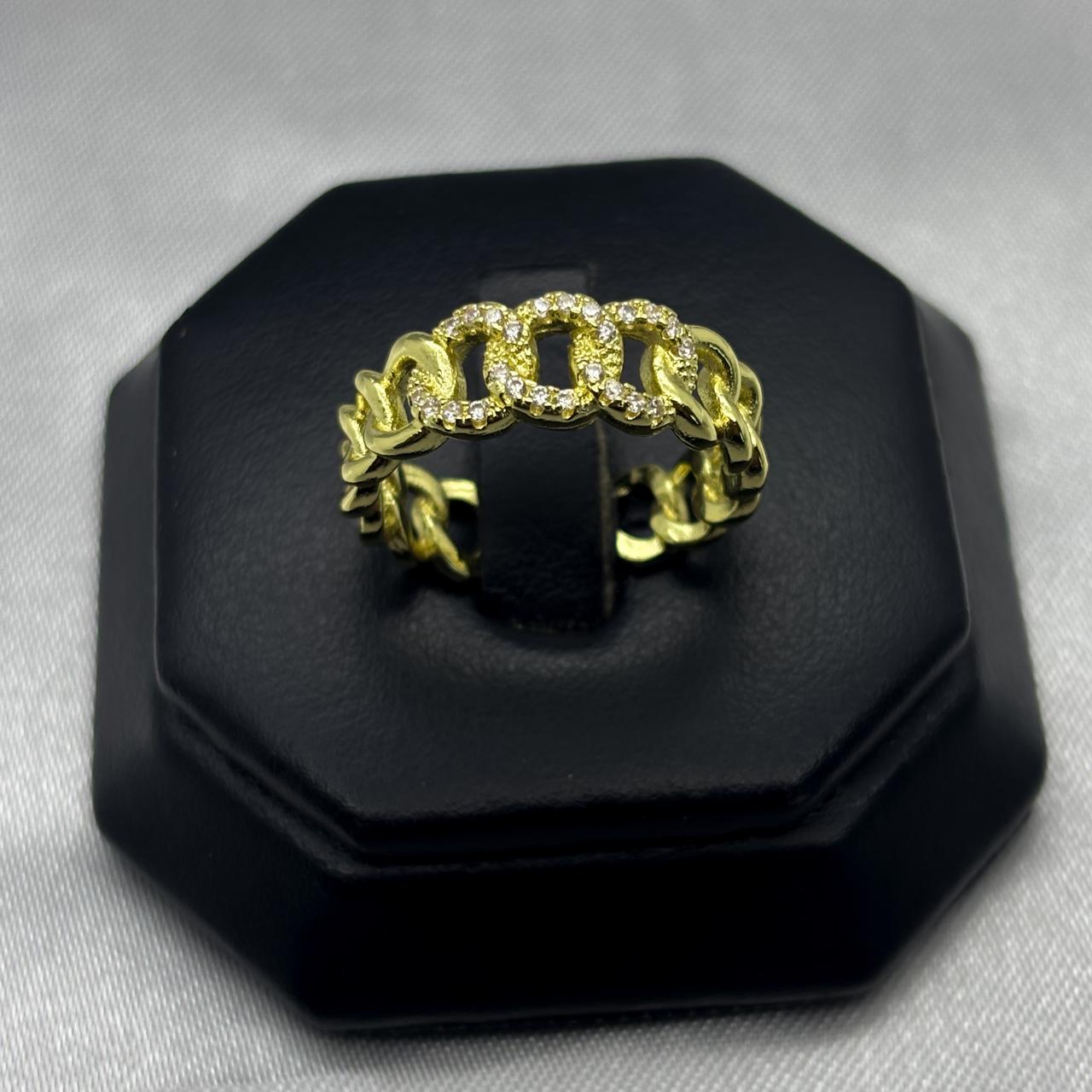 #AOL137- Anillo Ajustable Eslabón Con Zirconia Oro Laminado 18K