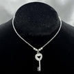 #G256 - Gargantilla Llave Corazón Con Zirconias Plata -MI2.6