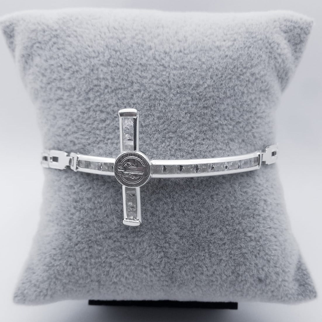 #PA216 - Pulsera De Cruz Con San Benito - ZC9.0
