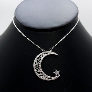 #G221 - Gargantilla De Luna Con Estrella Con Piedra Zirconia Plata - IP4.8