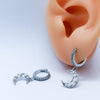 #HR101 - Huggies De Luna Con Perlas De Chapa De Rodio
