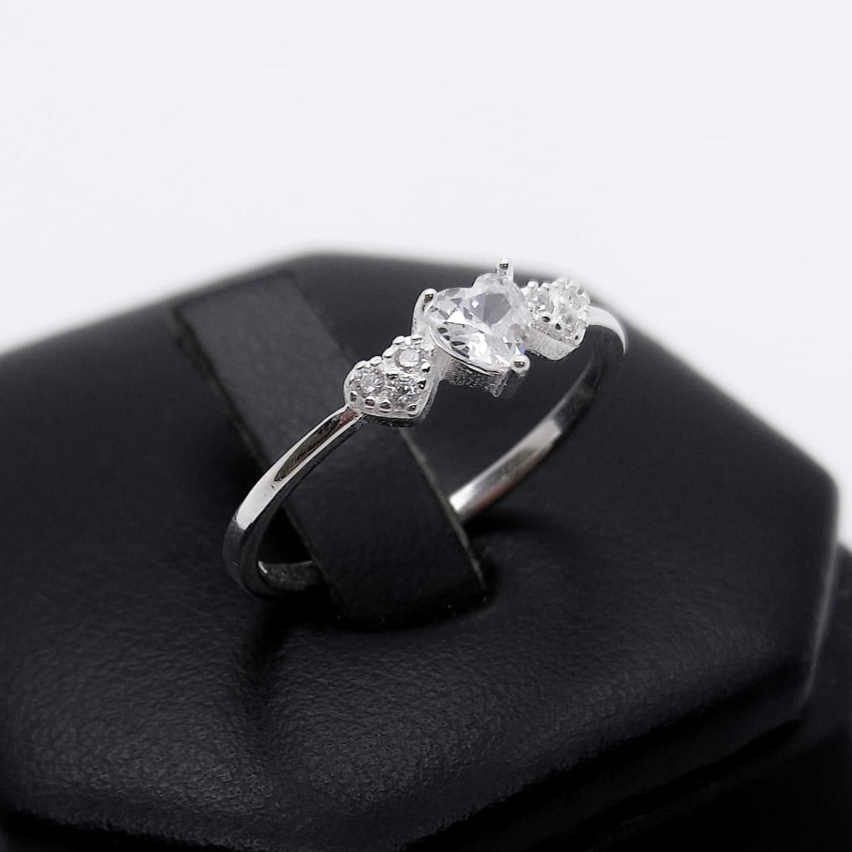 #AD190 - Anillo Tres Corazones - IP1.3