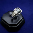 #AC141 - Anillo De Caballero Liso Con Pedrería - IP7.6