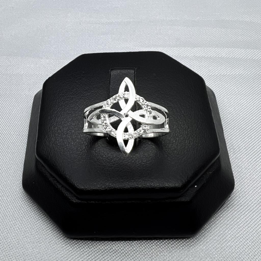 #AD373 - Anillo De Nudo De Bruja - F2.2
