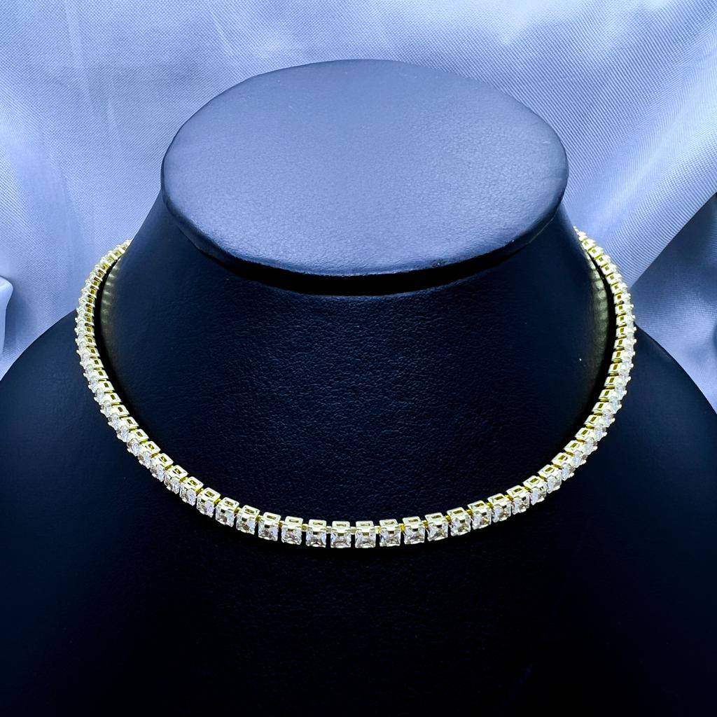 #GOL114 - Gargantilla De Piedras De Oro Laminado De 18k