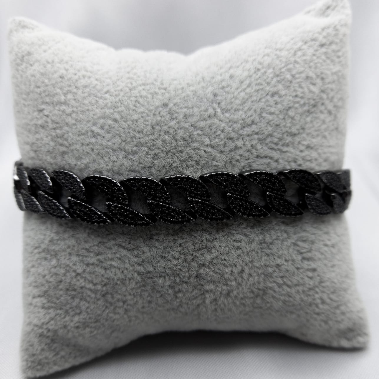 #PO173 - Pulso Barbado Con Piedras 250 - 1.0 cm De Plata - IC33.7