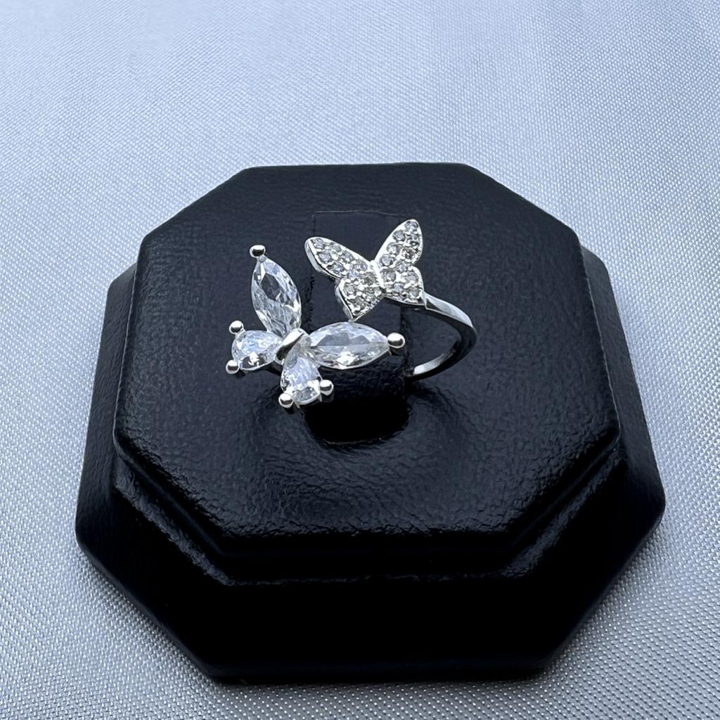 #AD394 - Anillo De Mariposa - AI2.1
