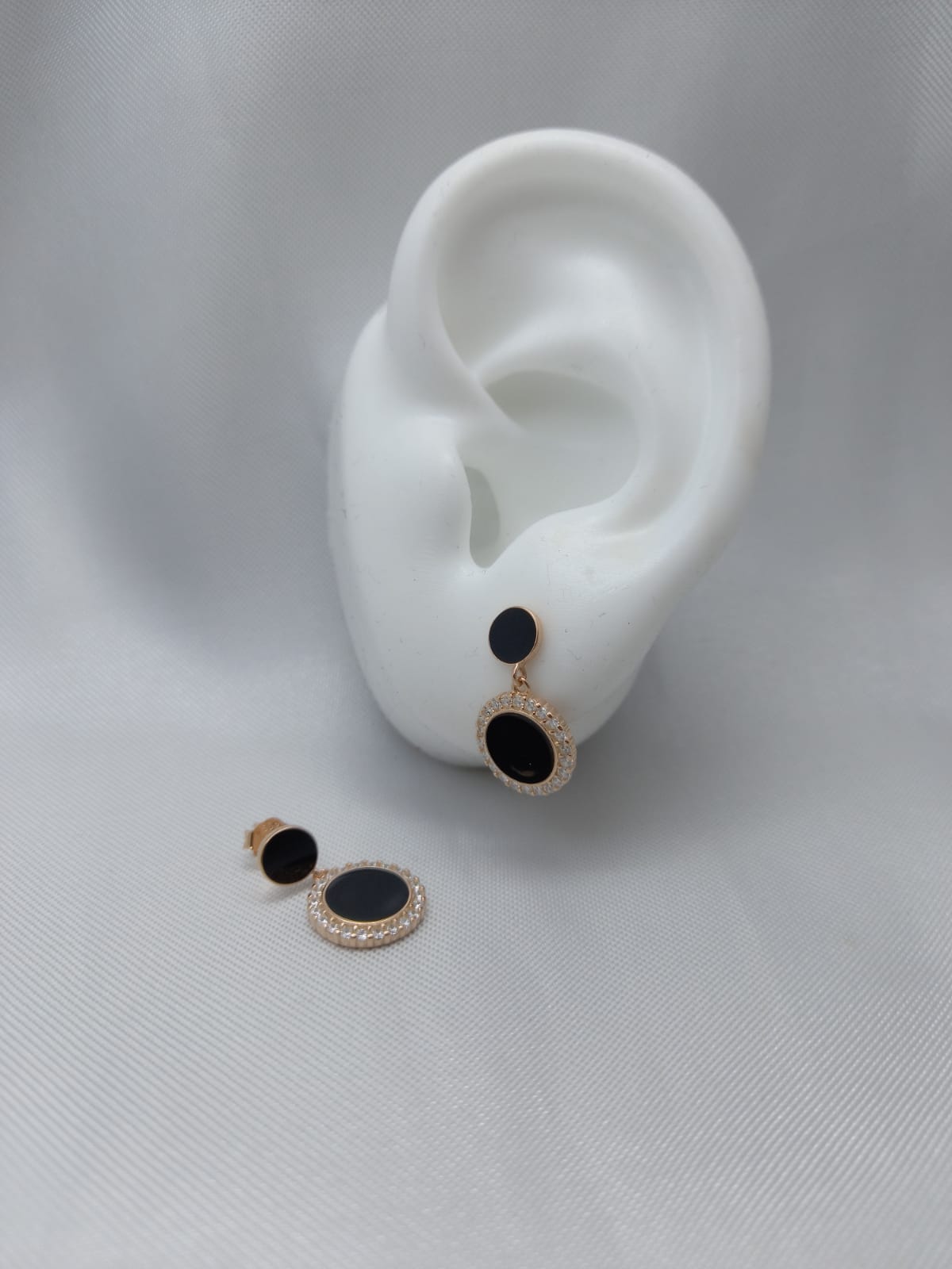 #AR182 - Arete Con Colgante Circular - AI2.7